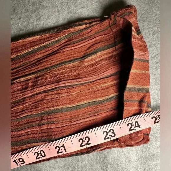 American Eagle Womens Red High Waisted Belted Tapered Leg Pants Size XS - Picture 6 of 9